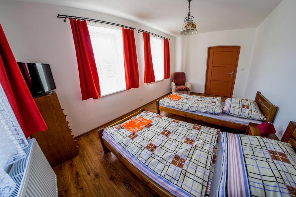 Stovka Bozanov Casa de hóspedes Exterior foto