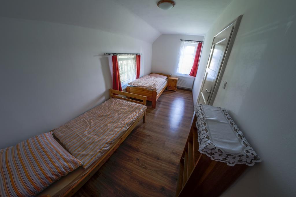 Stovka Bozanov Casa de hóspedes Exterior foto